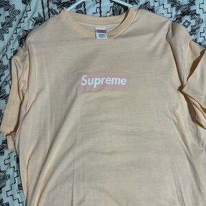 Supreme T-Shirt